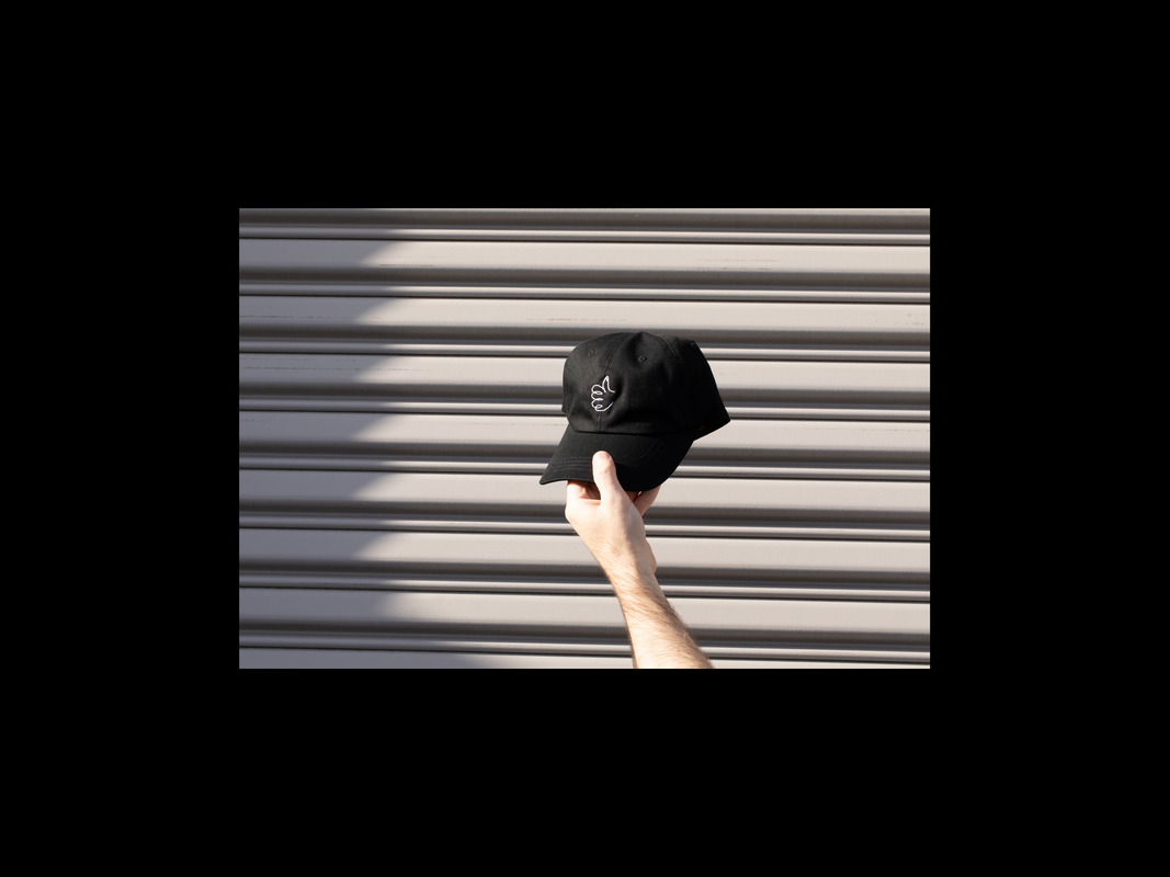 Index Thumbs Up Cap